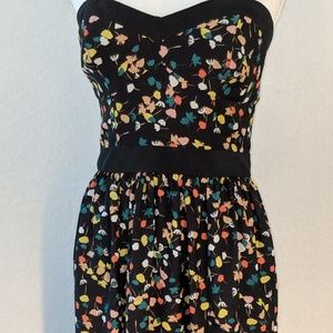 Kimchi Blue strapless summer dress